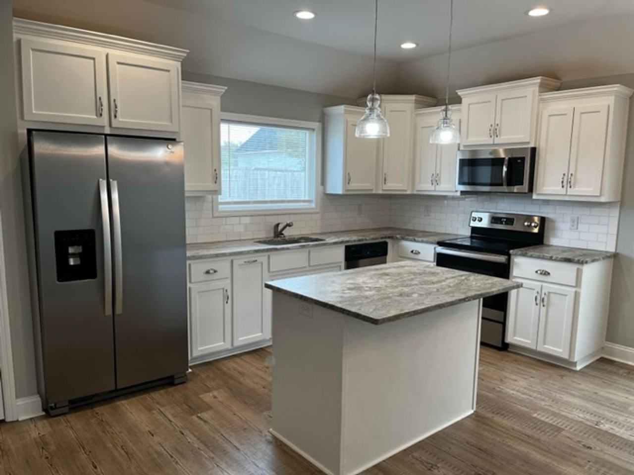 7656 Kayla Dr - Photo 4 of 13