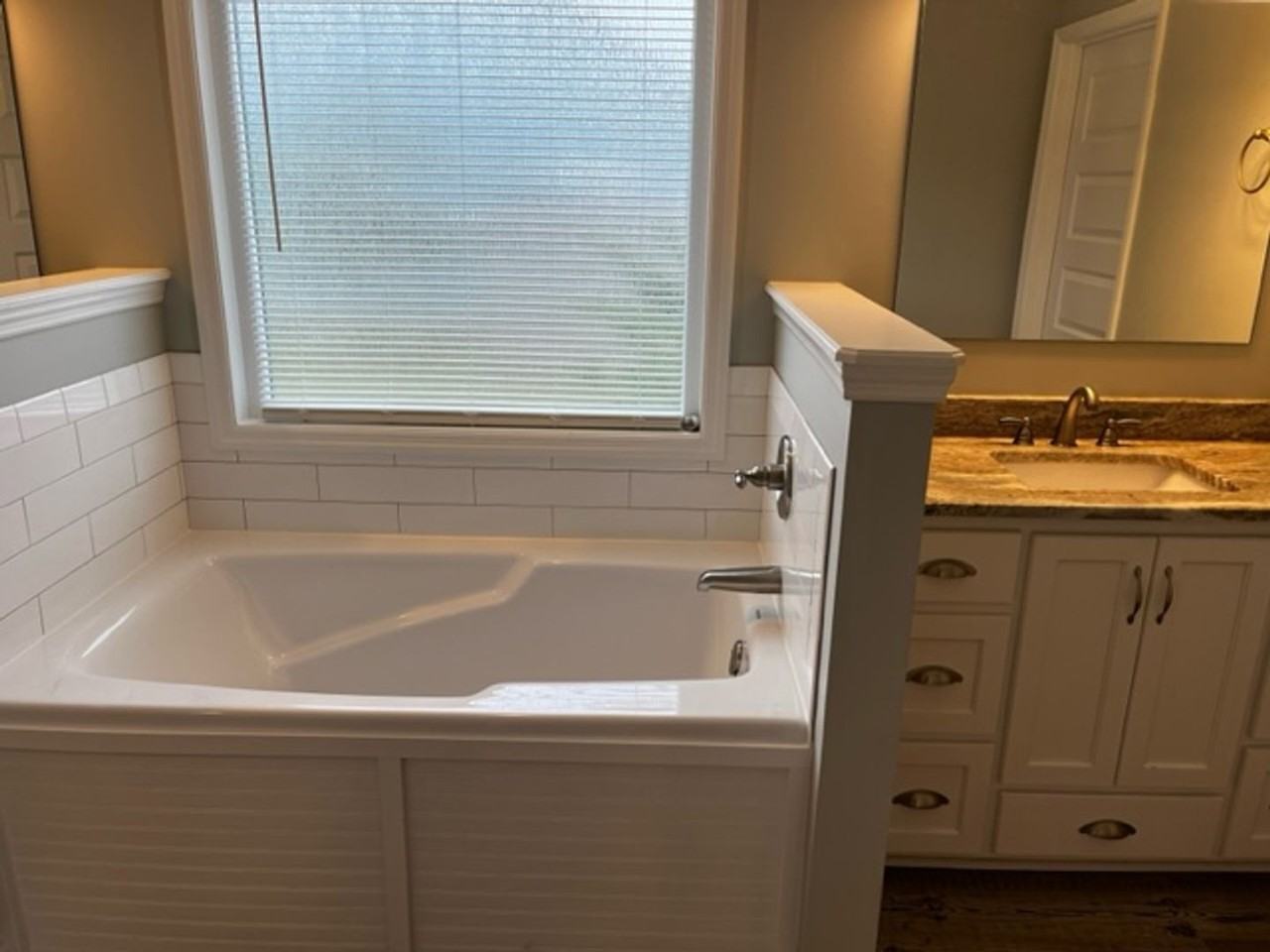 7656 Kayla Dr - Photo 6 of 13