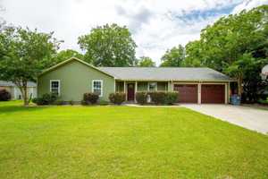 featured image of 4404 Mayfield Ln