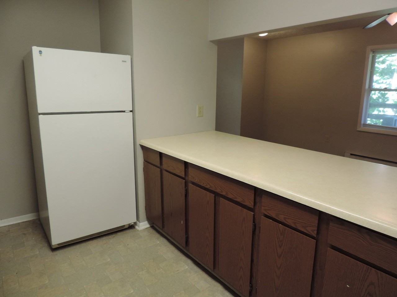 472 Rainbow Trl - Photo 6 of 16