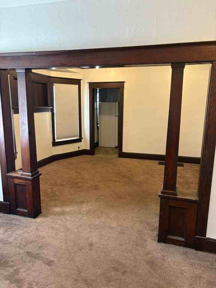 4544 Montgall Ave - Photo 3 of 7