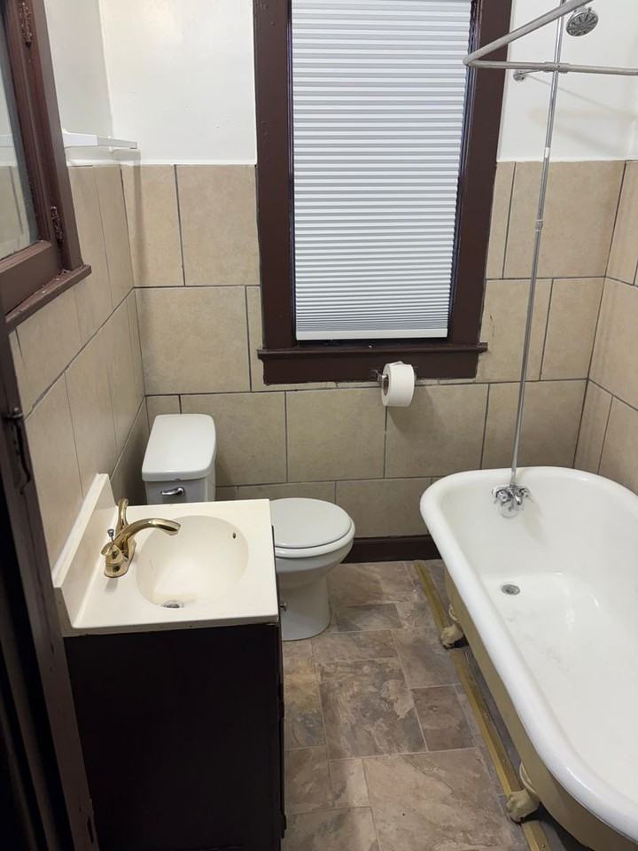 4544 Montgall Ave - Photo 7 of 7