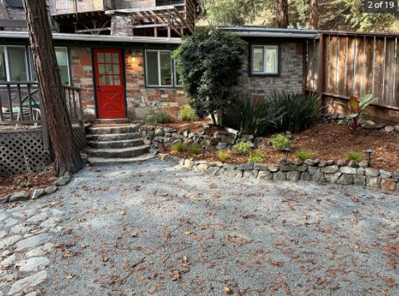 7365 Claremont Ave - Photo 2 of 19