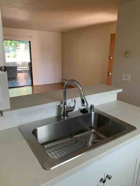 300 Glenwood Cir #190 - Photo 6 of 7