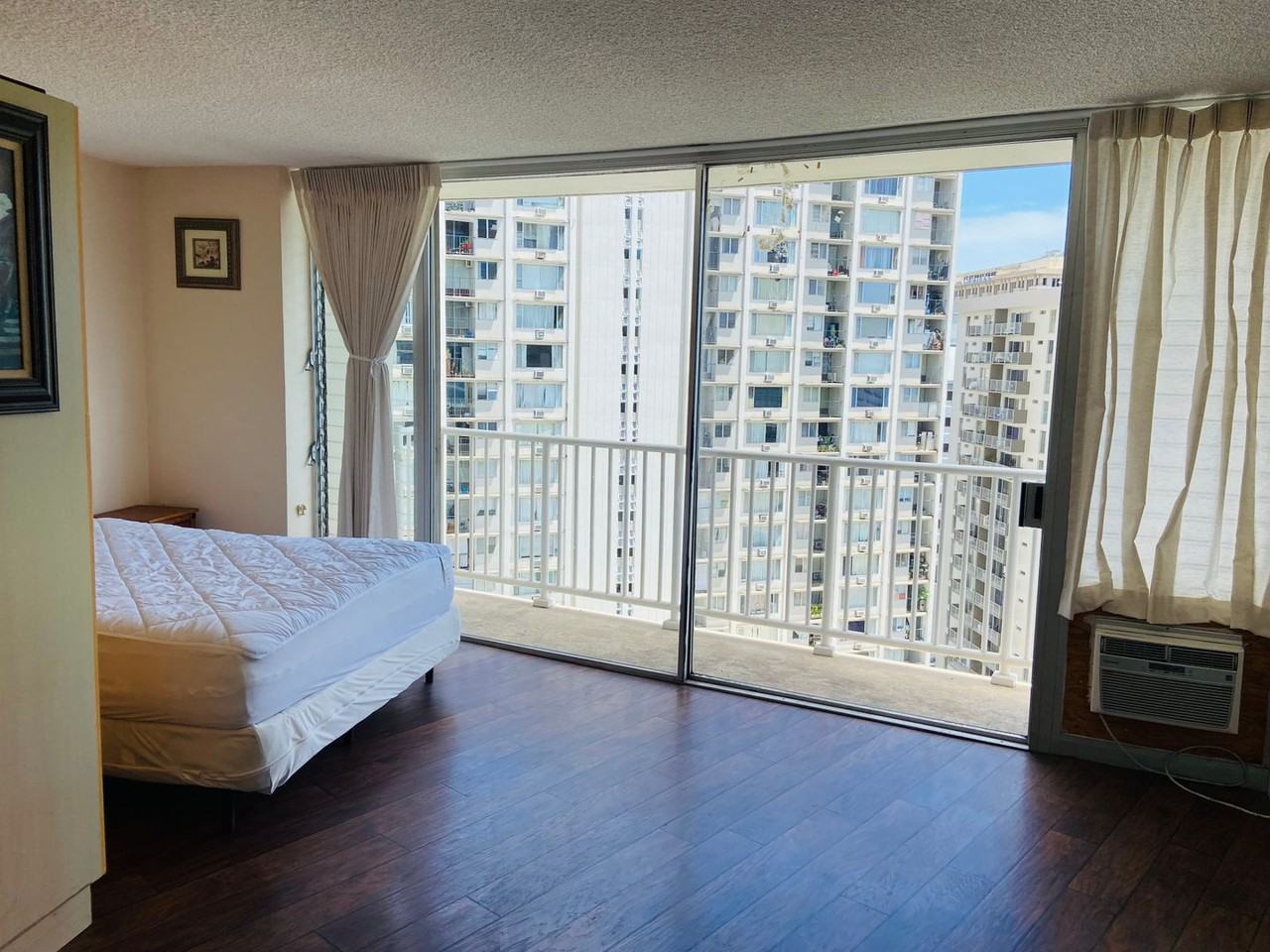 750 Amana St #1408 - Photo 3 of 10