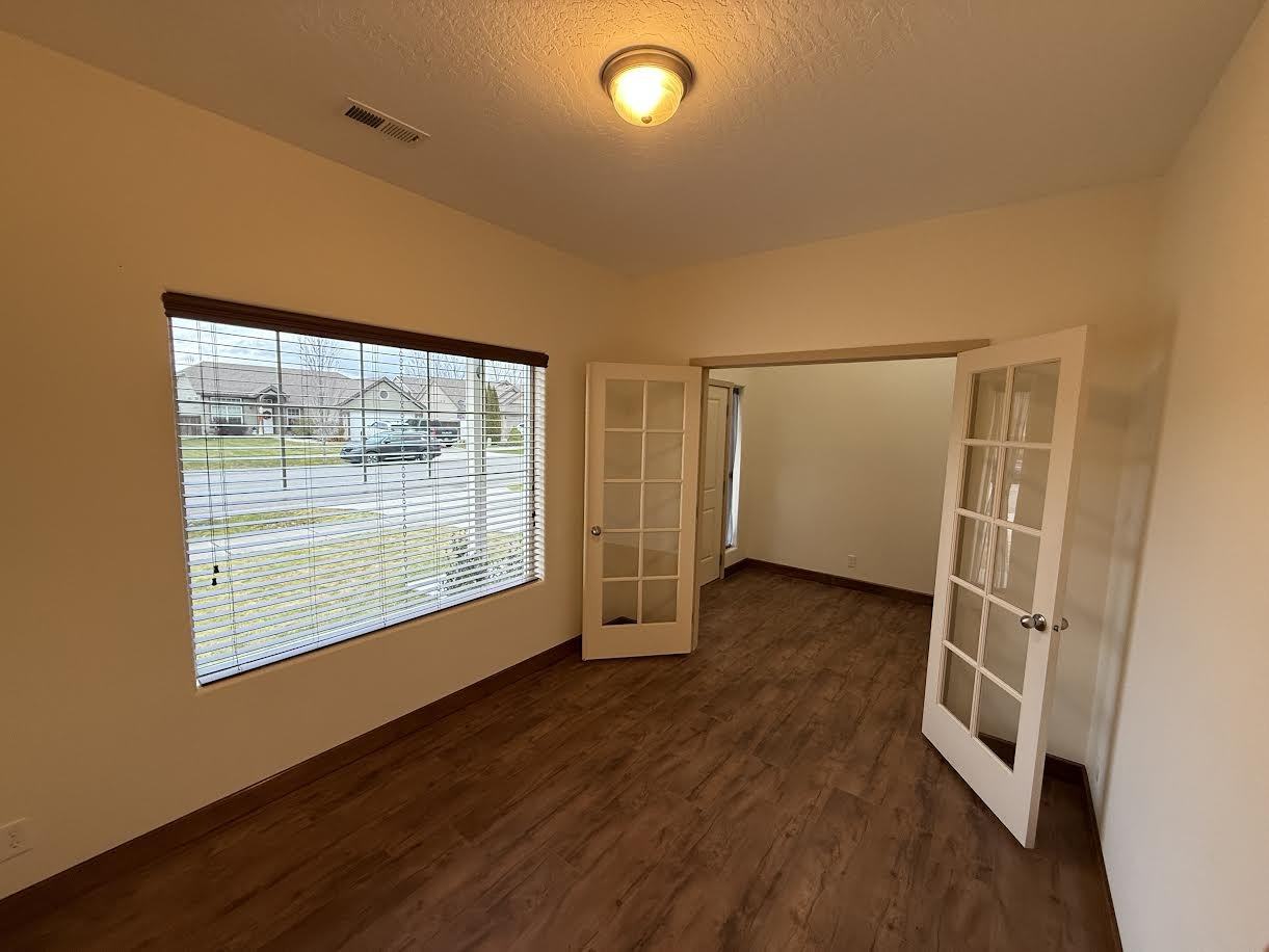 3420 W Pescador Dr - Photo 7 of 45