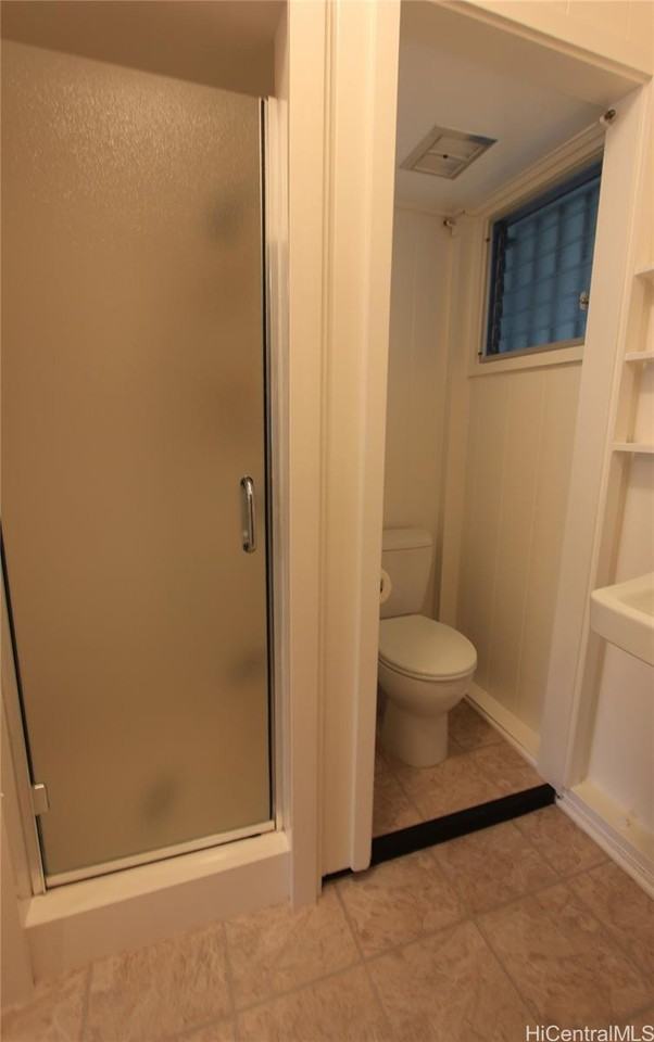 1245 Rycroft St - Photo 6 of 14