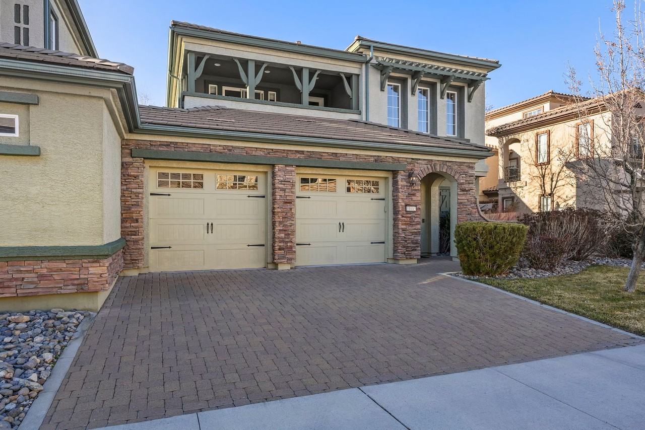 10885 Pentwater Dr - Photo 4 of 50