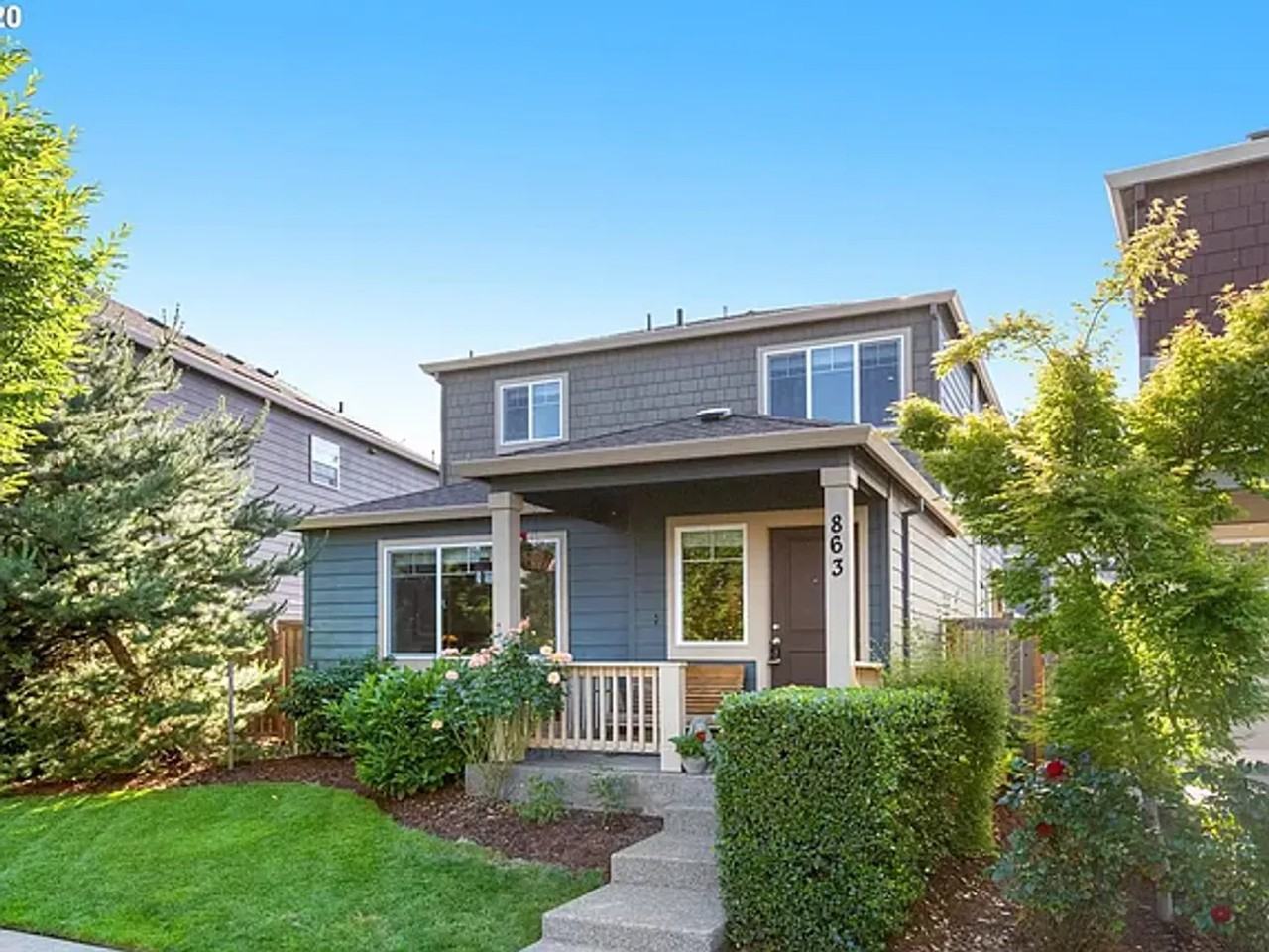 863 Sw Windrose Ter - Photo 2 of 26