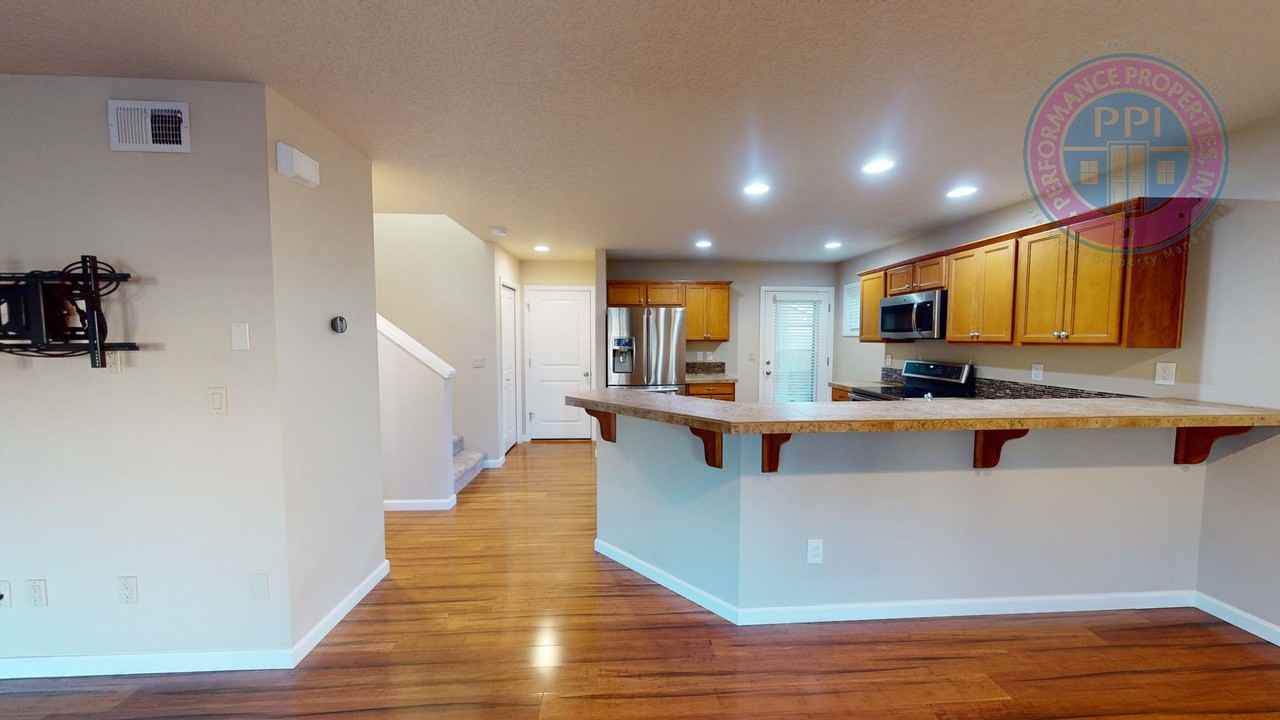 863 Sw Windrose Ter - Photo 5 of 26