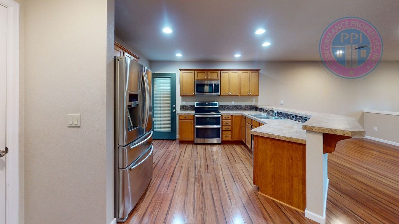 863 Sw Windrose Ter - Photo 7 of 26