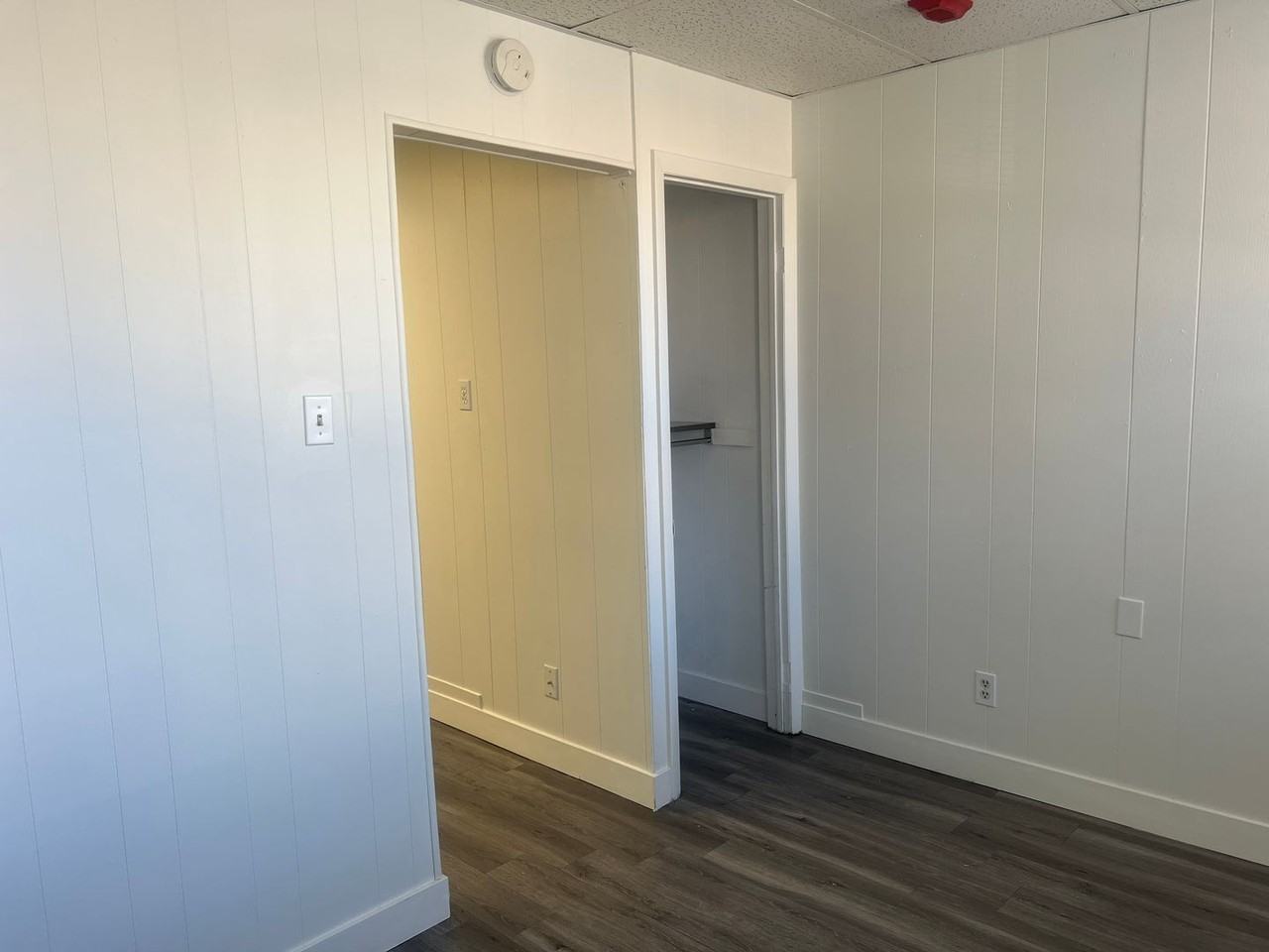 1220 Washington Ave #5 - Photo 5 of 7