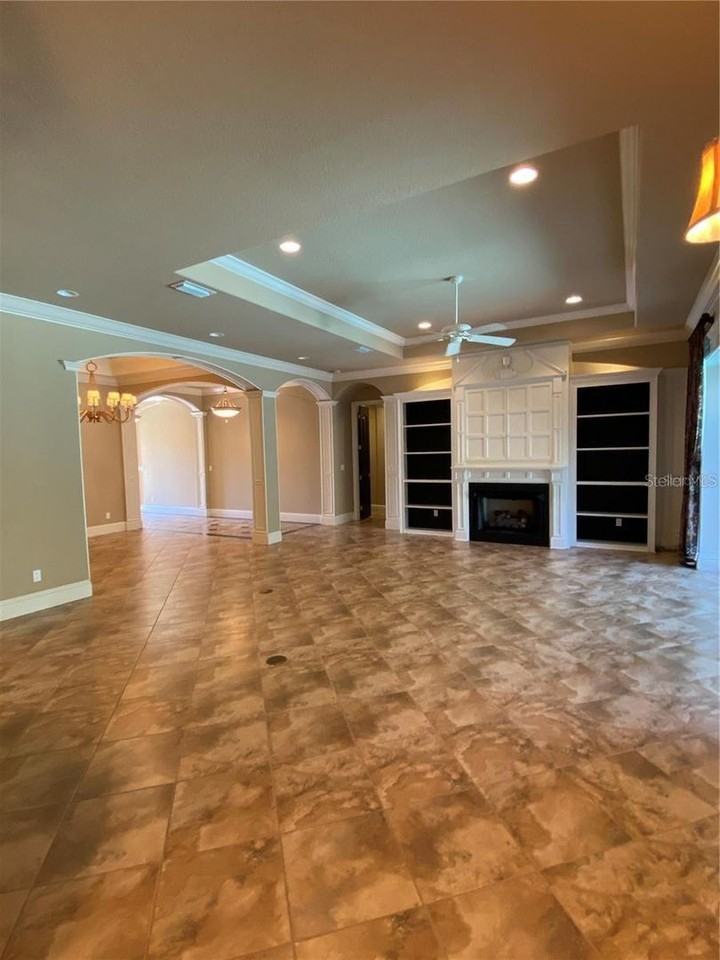 4513 Tuscana Dr - Photo 3 of 9