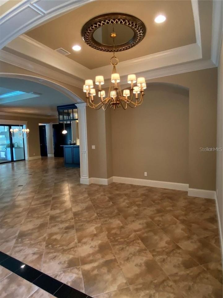 4513 Tuscana Dr - Photo 4 of 9