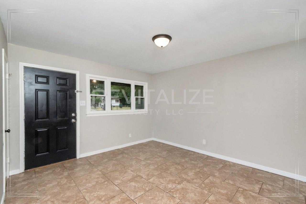 1165 Barker Dr W - Photo 6 of 25