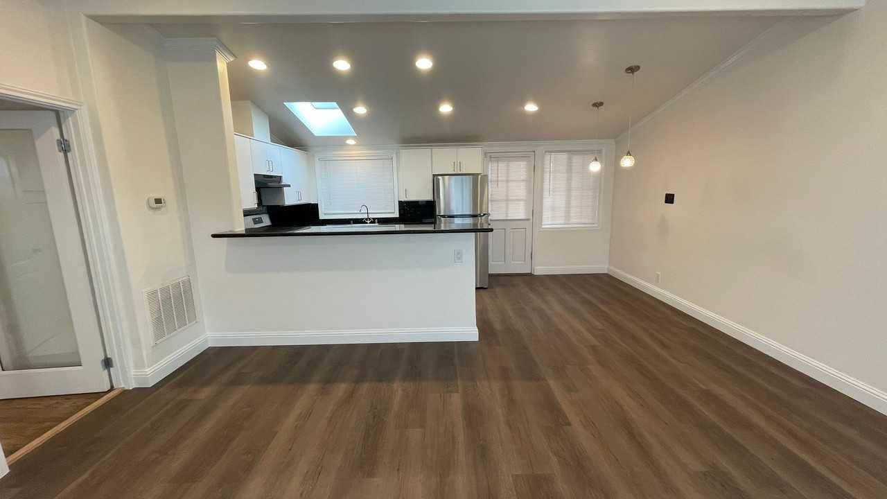 2461 Gehringer Dr - Photo 3 of 18