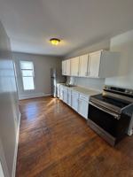 featured image of 305 S 4th St