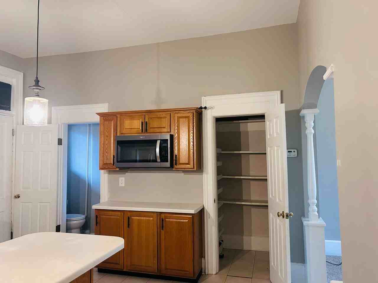 1737 Madison St - Photo 2 of 14