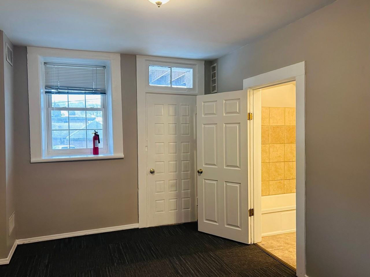 1737 Madison St - Photo 6 of 14