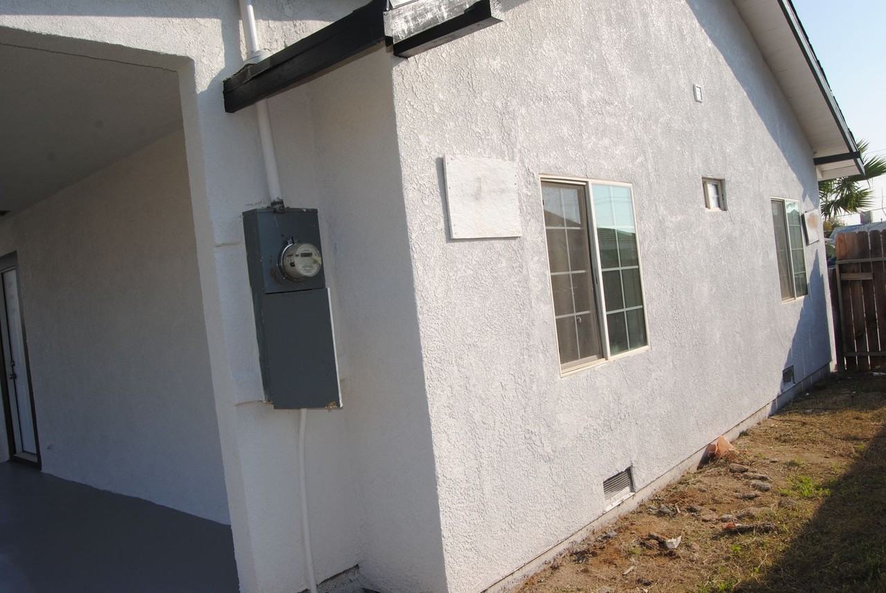 506 Lincoln Ave - Photo 4 of 15