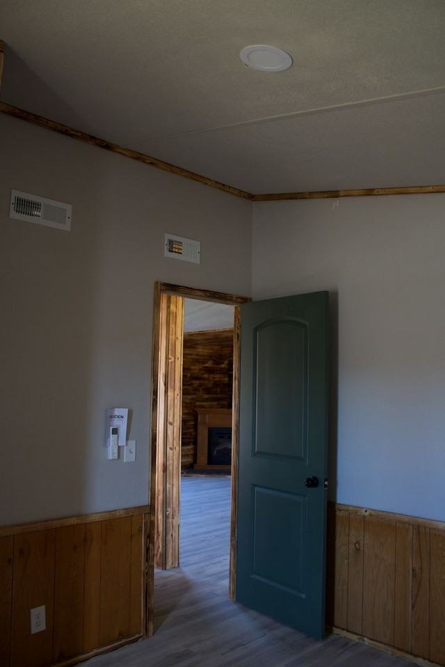 1843 Stephens Dr - Photo 4 of 14