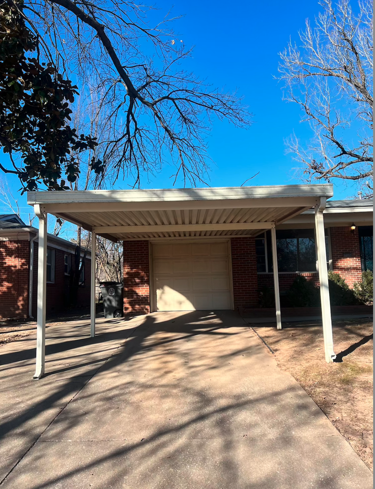 1123 E 53rd Pl - Photo 2 of 23