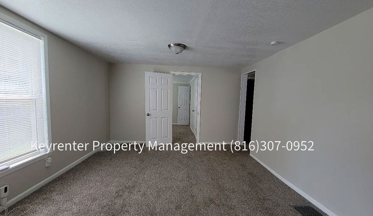 142 N Bellaire Ave - Photo 6 of 20