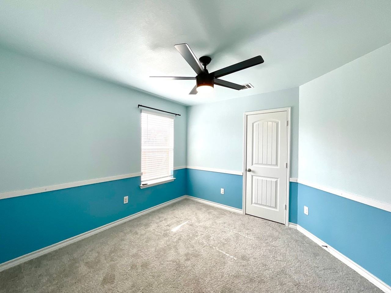 6326 Encore Oaks - Photo 6 of 37