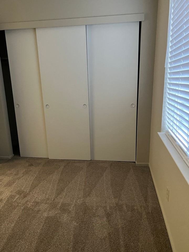 330 Leslie Cmn - Photo 5 of 15