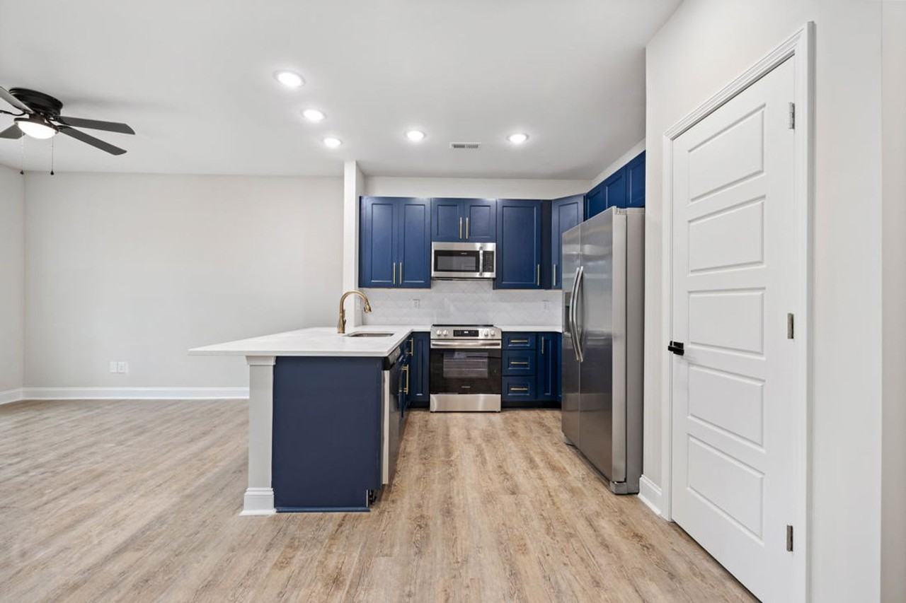 3432 Starboard Way - Photo 6 of 20