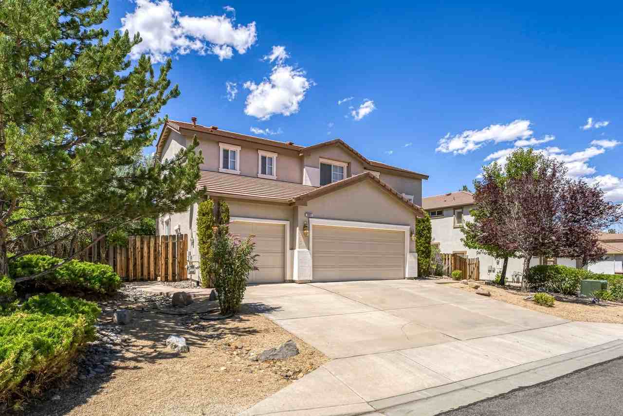 2931 Blue Grouse Dr - Photo 4 of 40