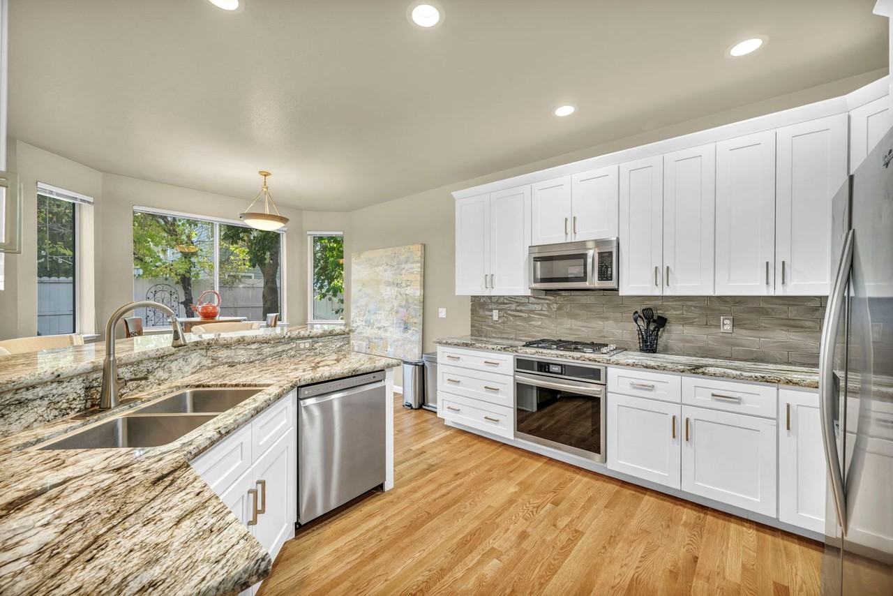 4731 Ellicott Way - Photo 5 of 50