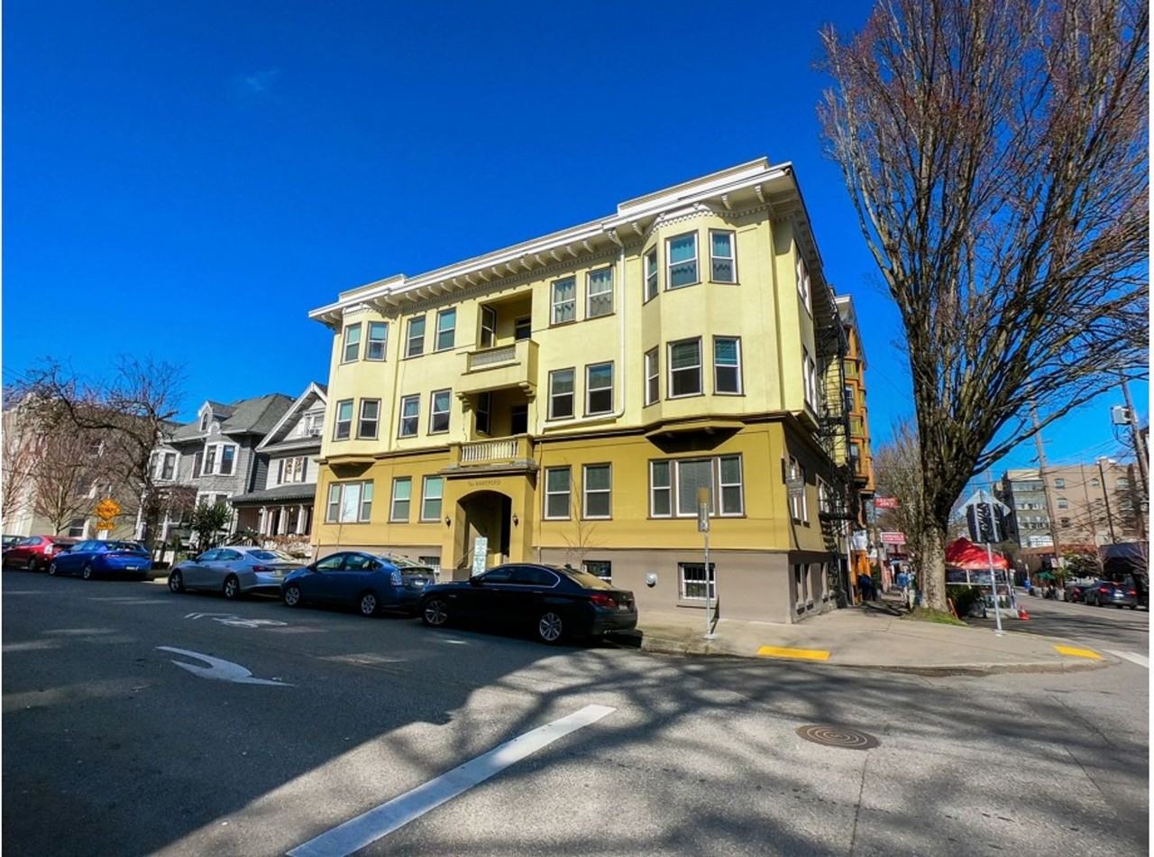 2105 NW Flanders St. - Photo 2 of 36