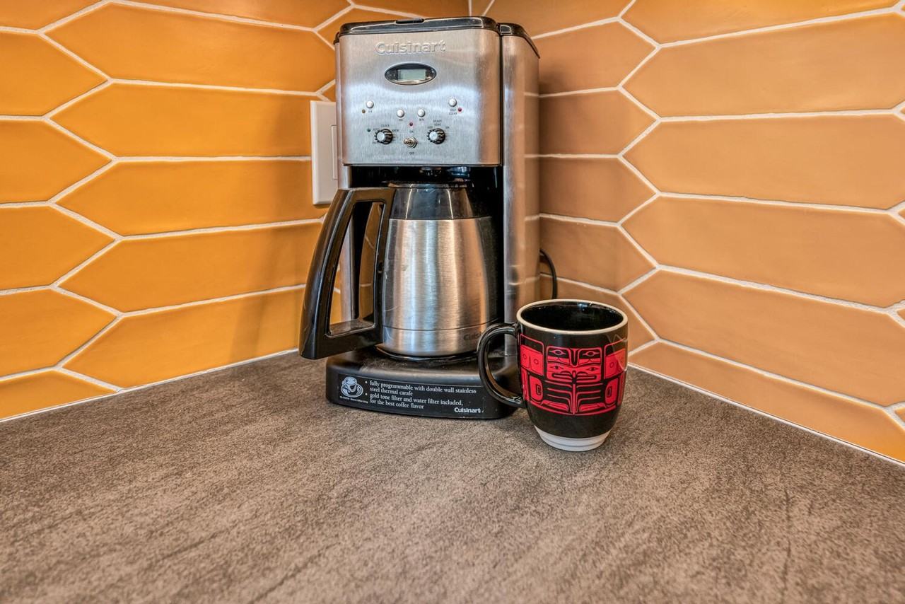 2395 Watt St - Photo 5 of 50