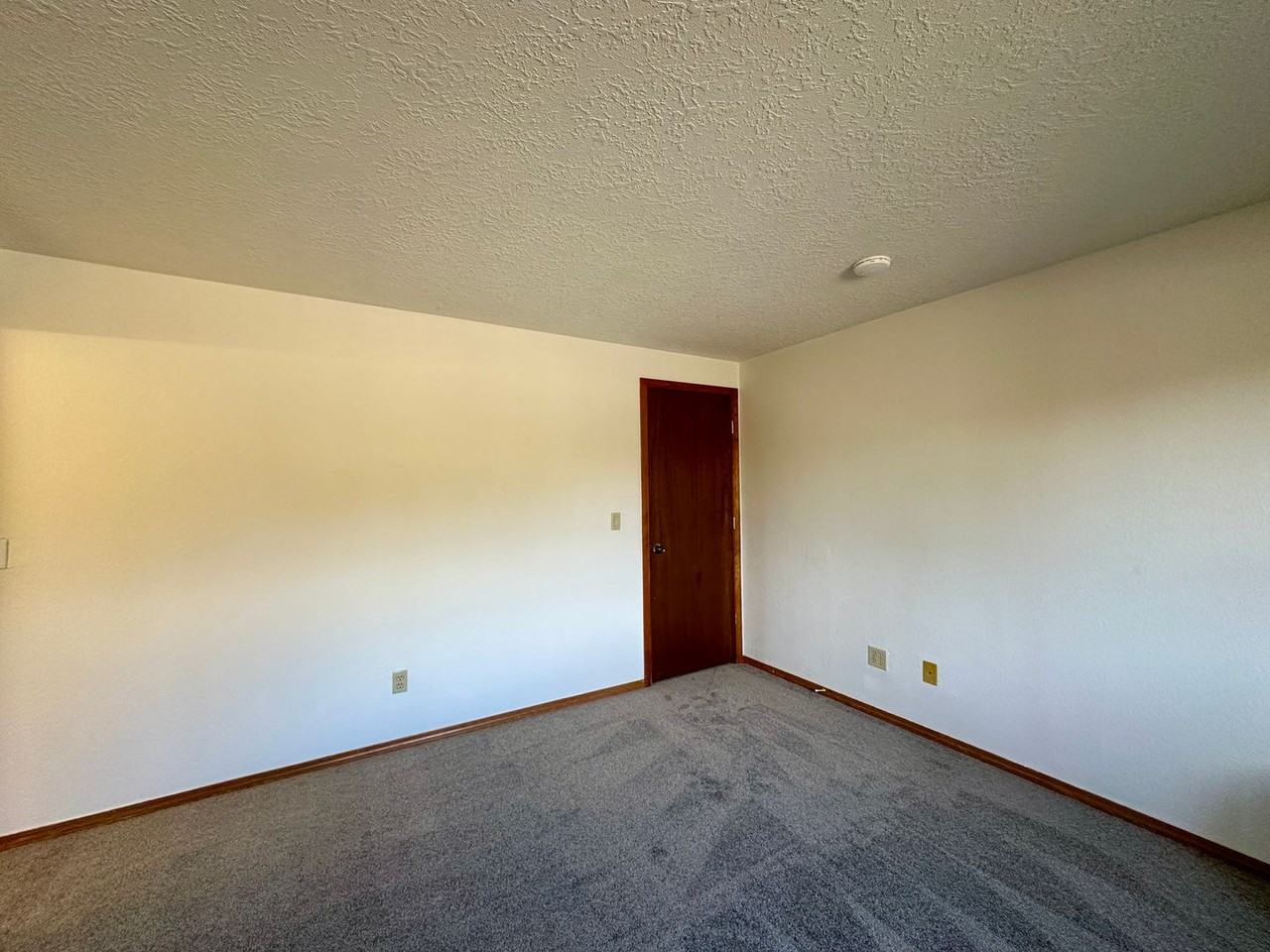 1963 Waymire St Nw - Photo 6 of 18