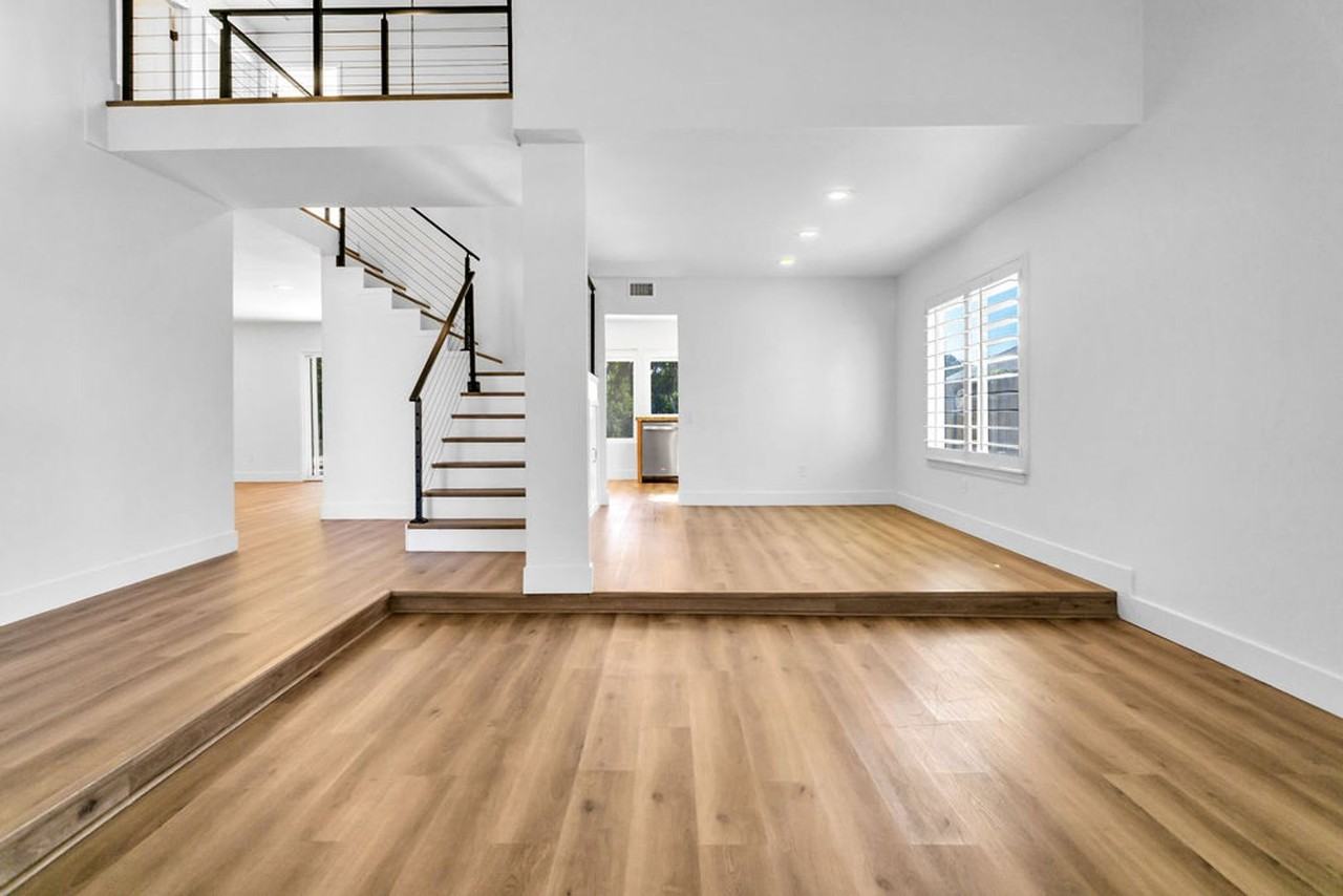 13213 Thunderhead St - Photo 3 of 50