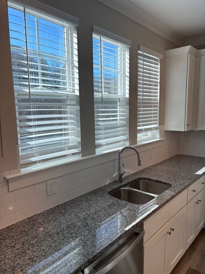 114 Glencoe Ln - Photo 7 of 35