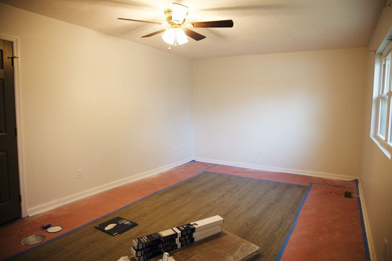 2720 Lilac Dr Nw - Photo 3 of 10