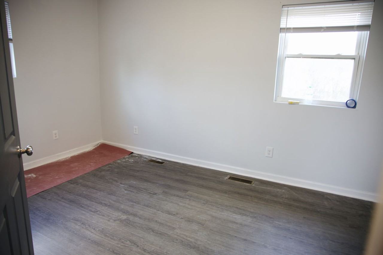 2720 Lilac Dr Nw - Photo 5 of 10