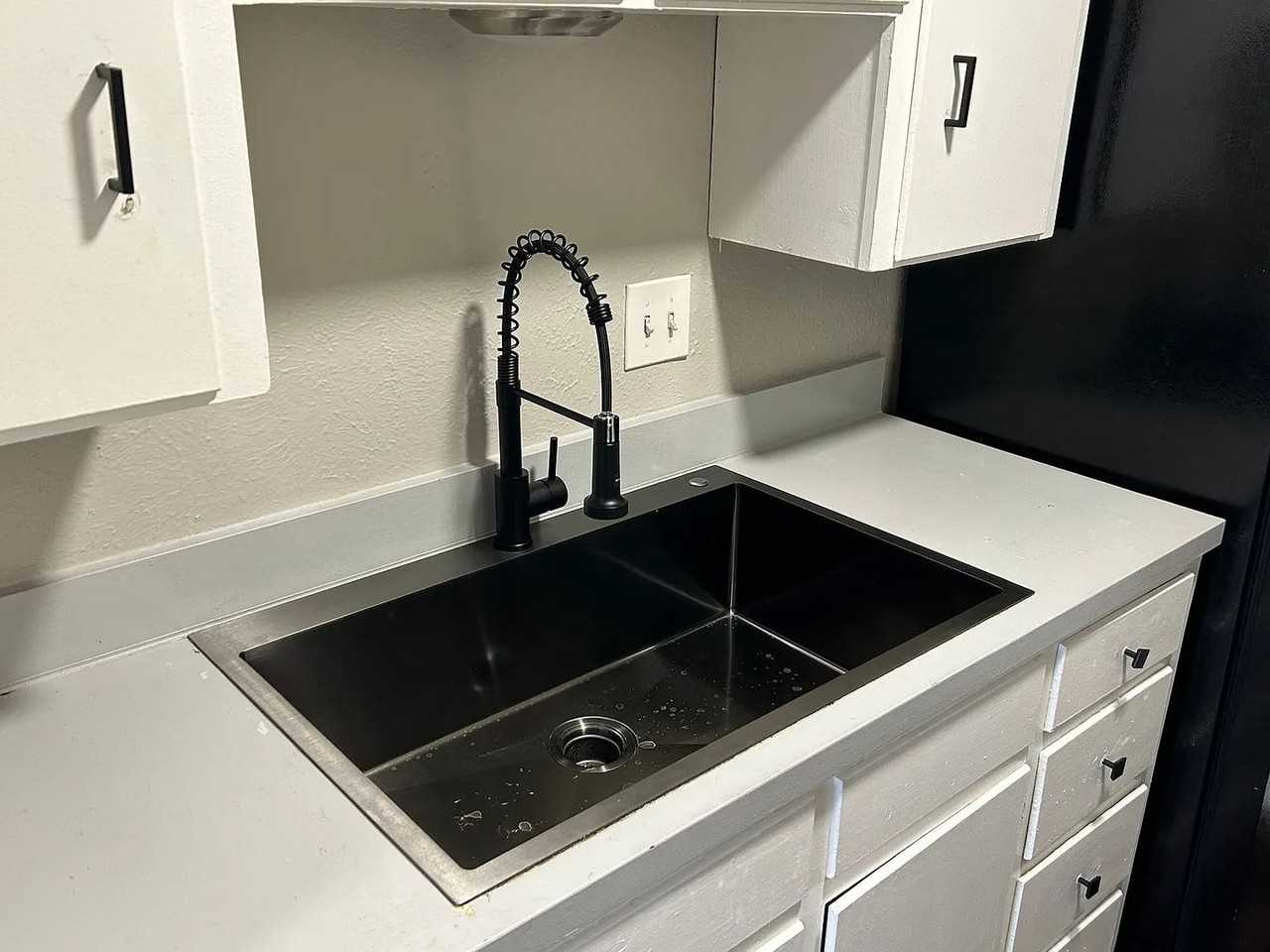 Oaklawn Place - Photo 6 of 19