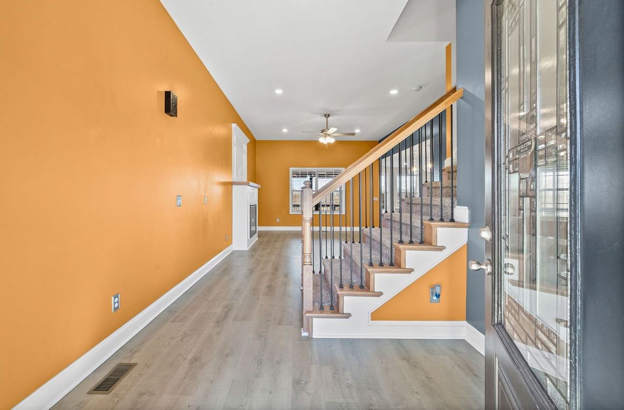 1309 Shaughnessy St - Photo 5 of 37