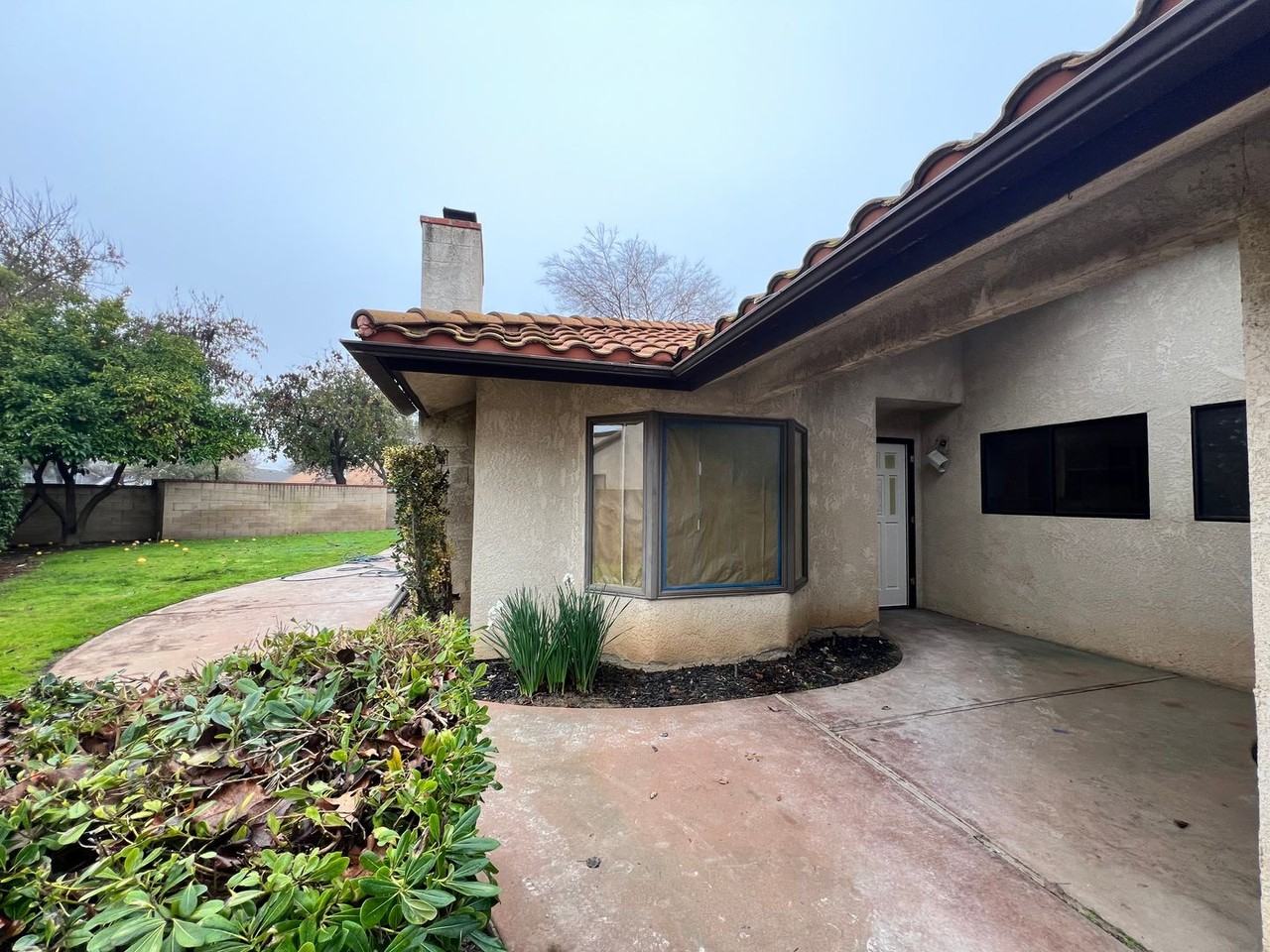 1104 Pinewood Ct - Photo 2 of 7