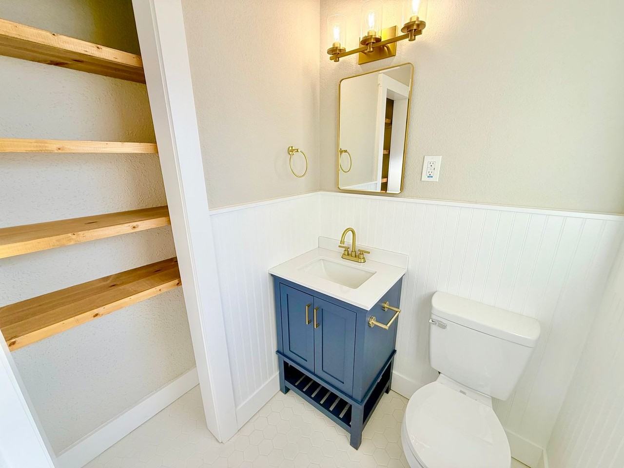 6509 Julia Dr - Photo 7 of 14