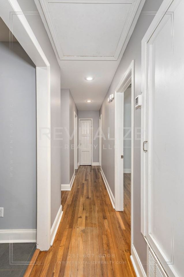 5609 Diane Ct - Photo 7 of 49