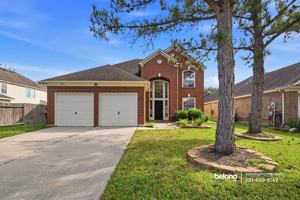 featured image of 16246 Field Haze Trl