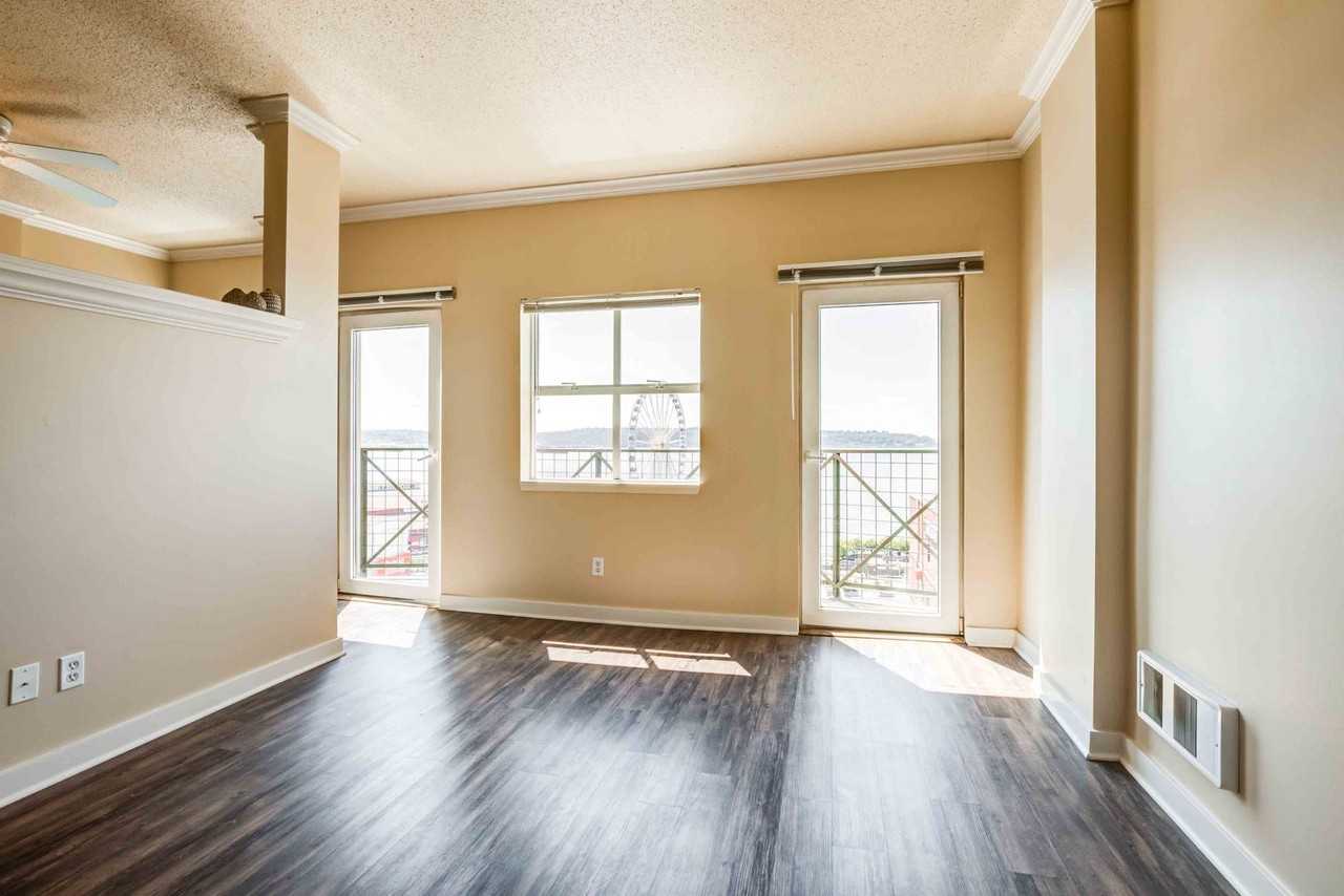 Post Alley Court - Photo 3 of 23