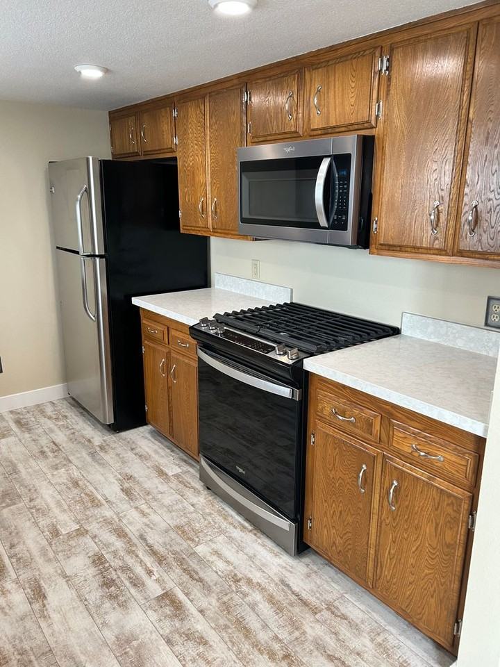 55 Saint Mary Ave - Photo 6 of 20