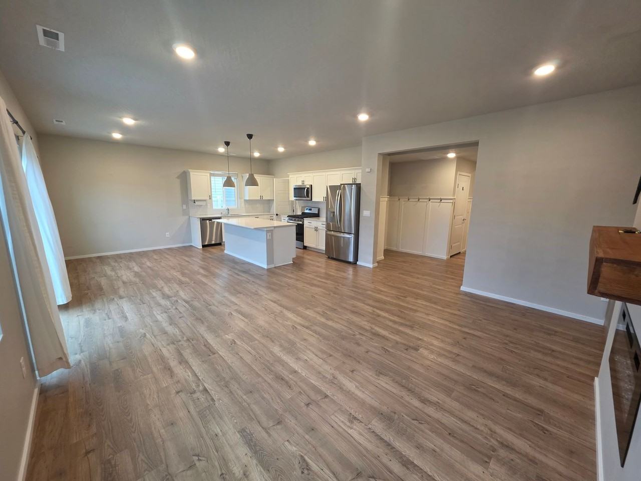 5906 W Yorktown Ln - Photo 7 of 27