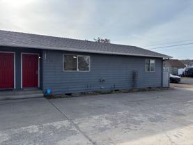 119- 200 & 204 NE 7th St - Photo 1 of 1