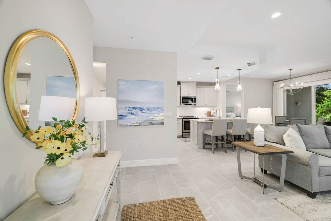 2614 Seychelles Cir - Photo 6 of 50